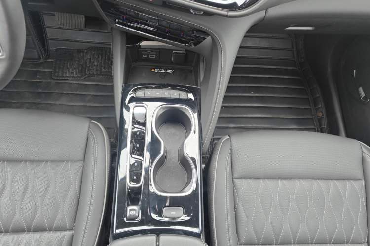 Used Buick Envision 2020 Encore S 652T All-Wheel-Drive Avenir