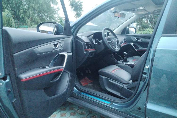 Used Changan CS55 2017 1.5T Manual Xuan Dong Model