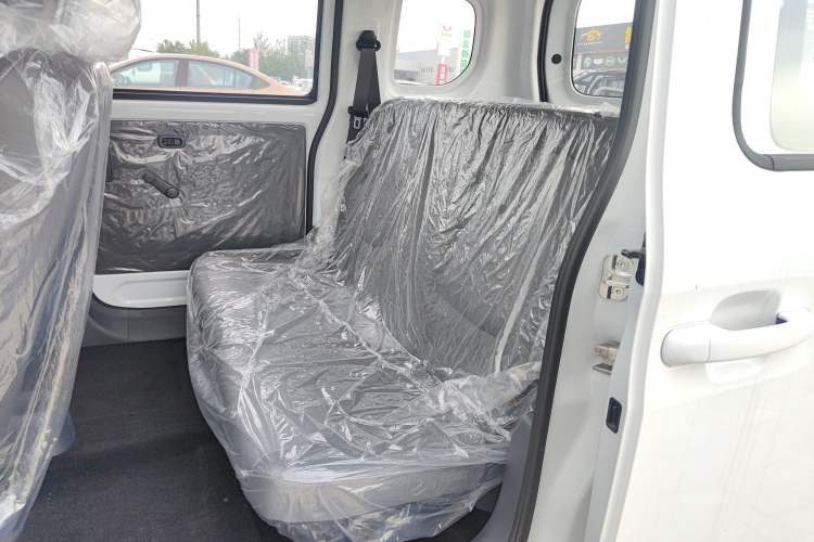 Used Wuling Zhiguang New Energy 2025 Comfort Model