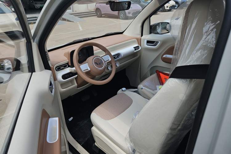 Used Wuling Hongguang MINIEV 2024 3rd Generation 215km Youth Edition