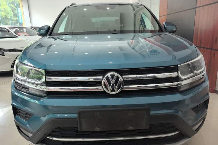 Used Volkswagen Tharu 2020 330TSI All-Wheel-Drive Luxury Edition China VI Standard
