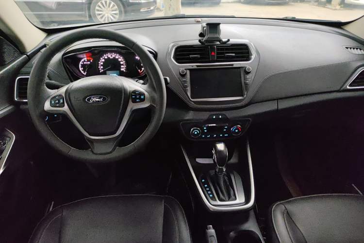 Used Ford Escort 2017 Happiness Edition 1.5L Automatic Fashion Version