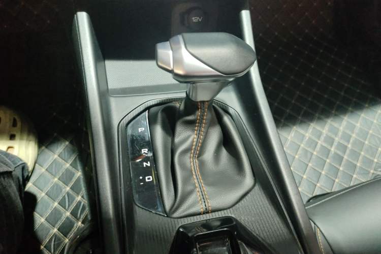 Used Dongfeng Aeolus Yixuan 2024 1.5L Automatic JingSu Edition
