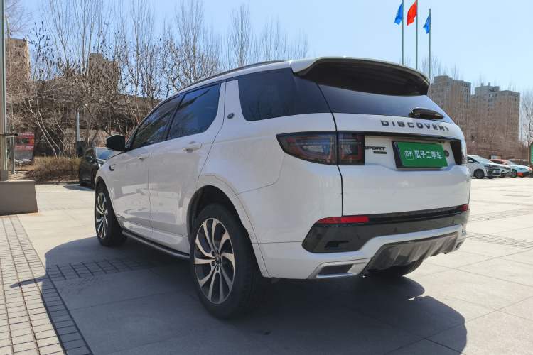 Used Land Rover Discovery Sport 2021 249 PS R-Dynamic HSE Luxury Custom Edition Exterior 1