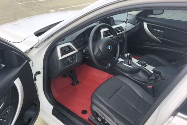 Used BMW 3 Series 2015 320Li Fashion Model