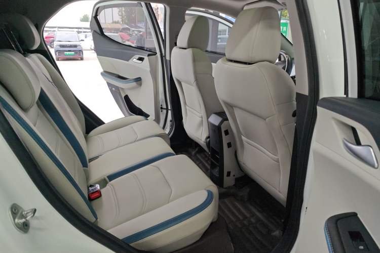 Used BYD Yuan Pro 2023 401 km Deluxe Version
