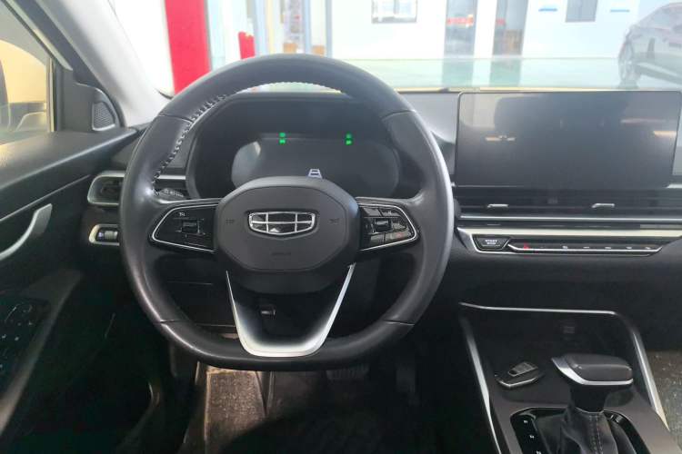 Used Geely Auto Emgrand 2022 4th Generation 1.5L CVT Luxury Model
