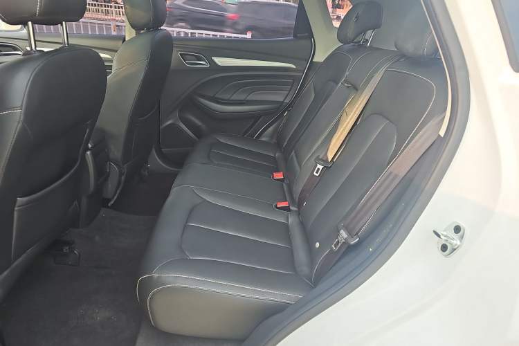 Used Roewe RX3 2018 1.6L Manual Flagship Edition
