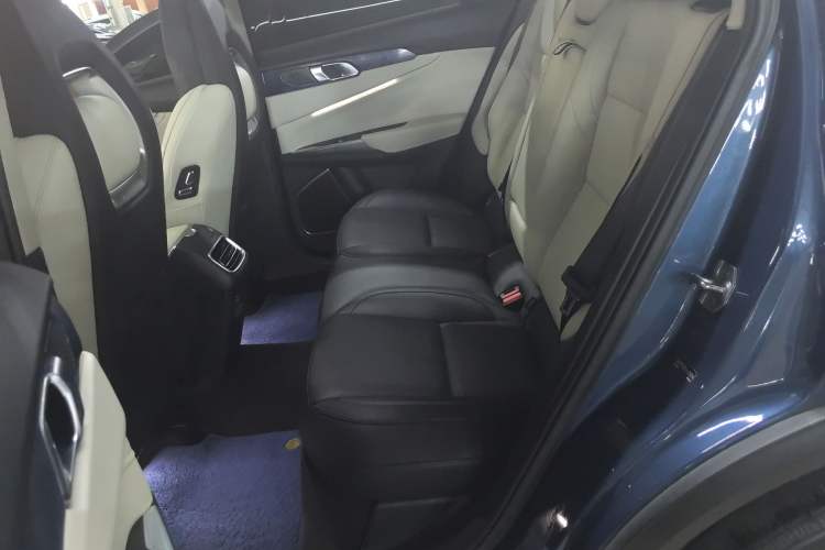 Used Lynk & Co 01 2019 2.0T Two-Wheel Drive Zhaopu Version China VI Standard