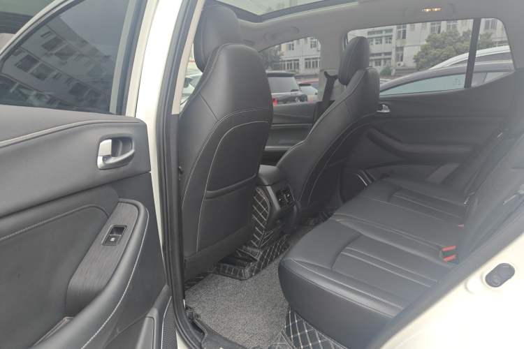 Used GAC Trumpchi GS4 2022 270T Automatic Smart Drive Navigation Edition Left Rear Seat