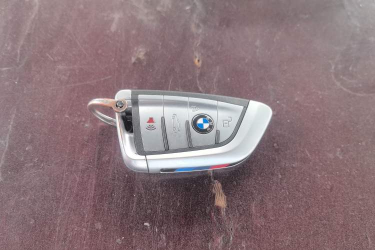 Used BMW 5 Series 2014 520Li Elegant Model