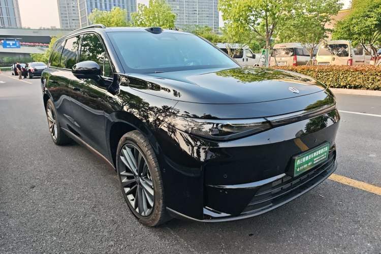 Used Leapmotor C16 2026 Extended-Range 280 LiDAR Zhizun Edition 6 Seats