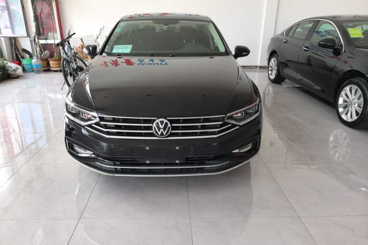 Used Volkswagen Magotan 2020 330TSI DSG Leading Model
