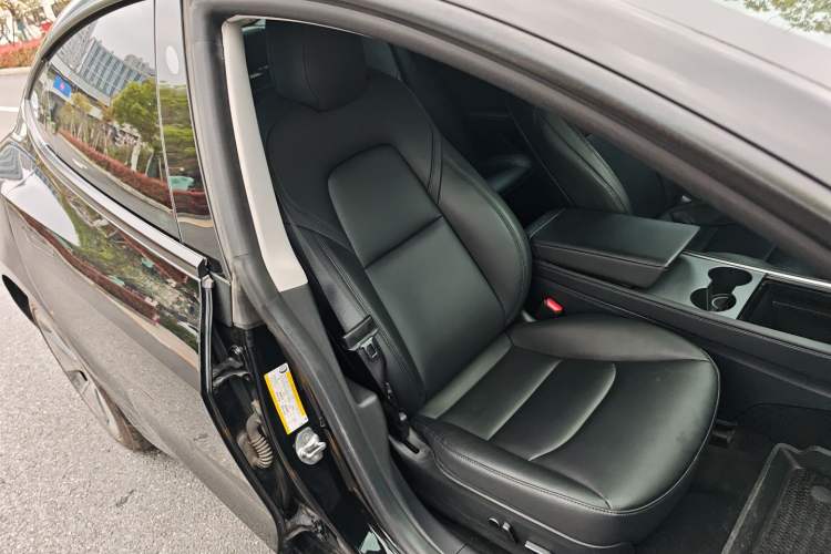 Used Tesla Model 3 2021 Standard Range Rear-Drive Upgraded Version Right Front Seat