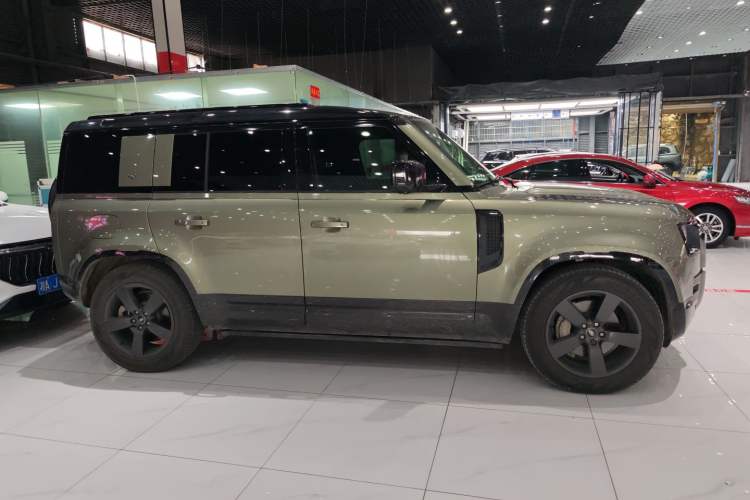 Used Land Rover Defender 2023 Facelift 110 3.0T P400 X-DYNAMIC HSE