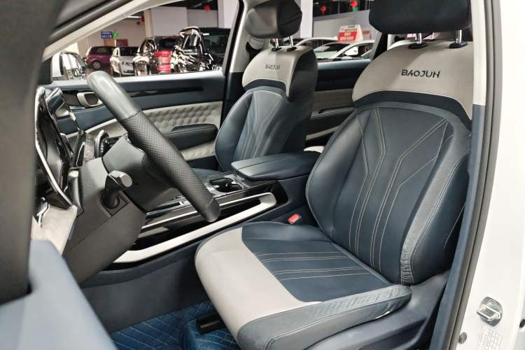 Used Baojun RM-5 2019 1.5T CVT 24-Hour Online Luxury Version 6 Seats
