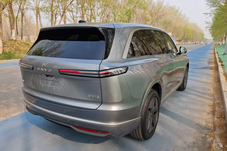 Used ONVO Luxeed L90 2025 Model—Max Six-Seater Version Exterior 2