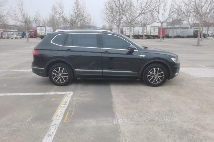 Used Volkswagen Tiguan L 2018 Facelift 330TSI Automatic Two-Wheel Drive Luxury Edition