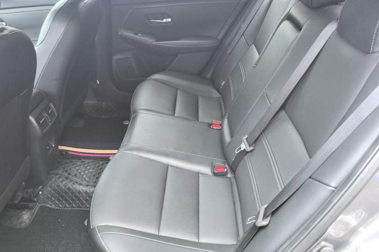 Used Nissan Sylphy 2023 1.6L CVT Enjoyment Edition Interior 2