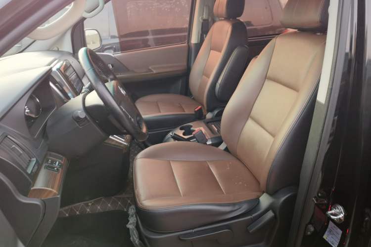 Used FORTHING CM7 2016 2.0T Manual Luxury Version
