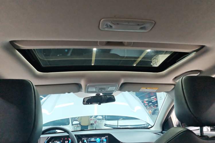 Used CHANGAN Eado 2020 PLUS Blue Whale NE 1.4T GDI DCT Prestige Model
