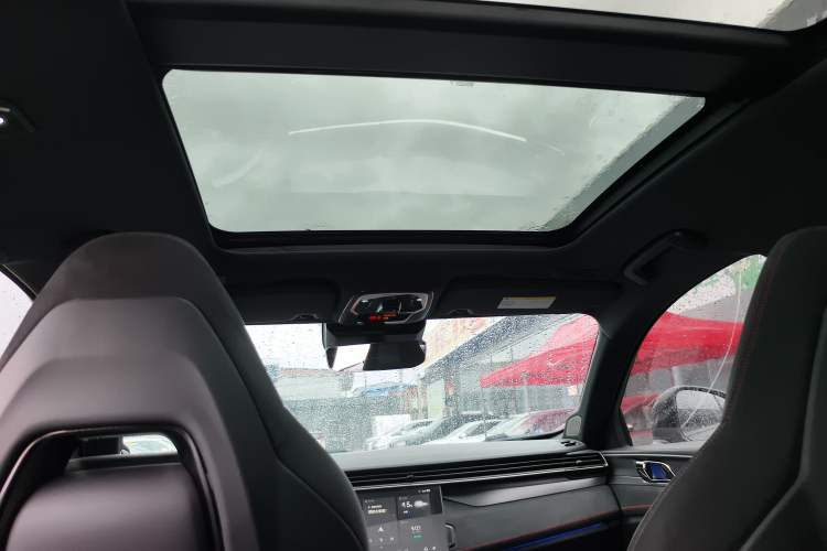 Used Lynk & Co 05 2020 2.0TD Four-Wheel Drive HypeHalo