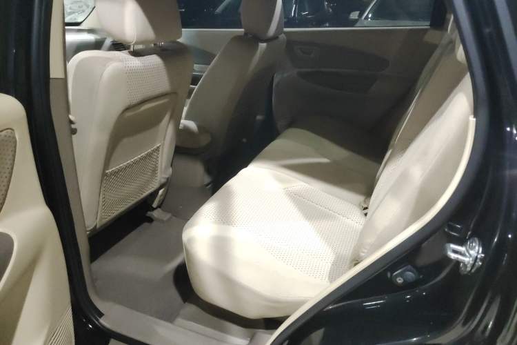 Used Hyundai Tucson 2013 2.0L Manual Two-Wheel Drive Fashion Edition
