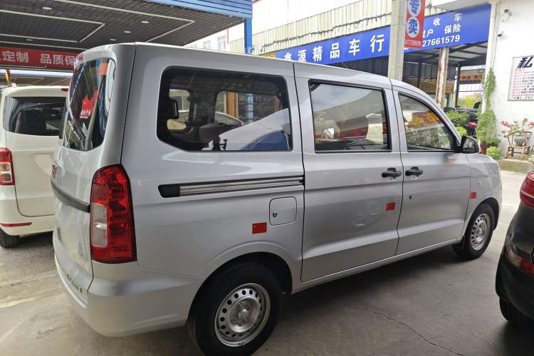 Used Wuling Hongguang V 2021 1.5L Jingqu Version LAR