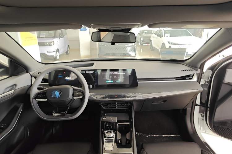 Used Changan Ruicheng PLUS 2023 1.5T DCT Navigation Edition
