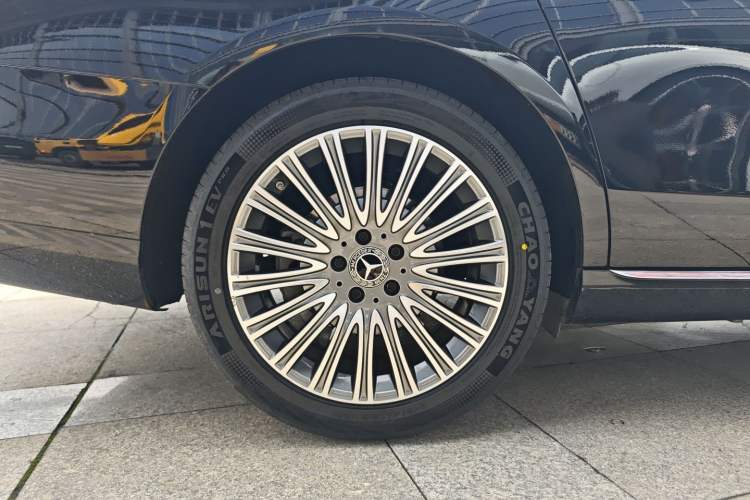 Used Mercedes-Benz E-Class 2023 E 300 L Luxury Model
