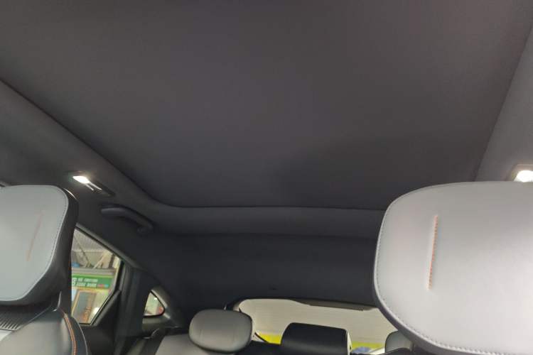 Used CHANGAN UNI-V 2022 1.5T Prestige Version Headliner