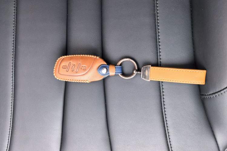 Used Roewe RX5 MAX 2019 300TGI Automatic 4G Connect Luxury Edition