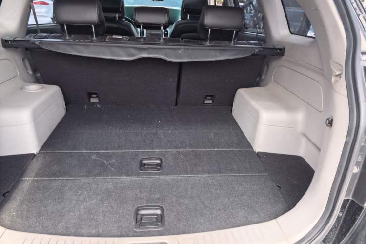 Used Chevrolet Captiva 2014 2.4L 4x4 Luxury Edition 5 Seats Trunk