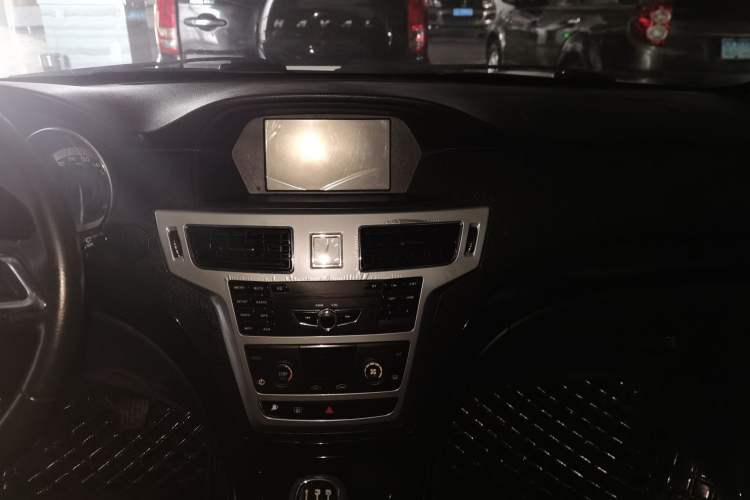 Used Foday Landfort 2015 1.9T Diesel Two-Wheel Drive Standard Edition 7 Seats