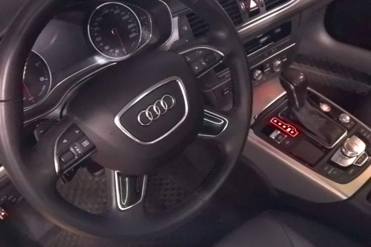 Used Audi A6L 2018 30th Anniversary Edition 35 TFSI Fashion Model