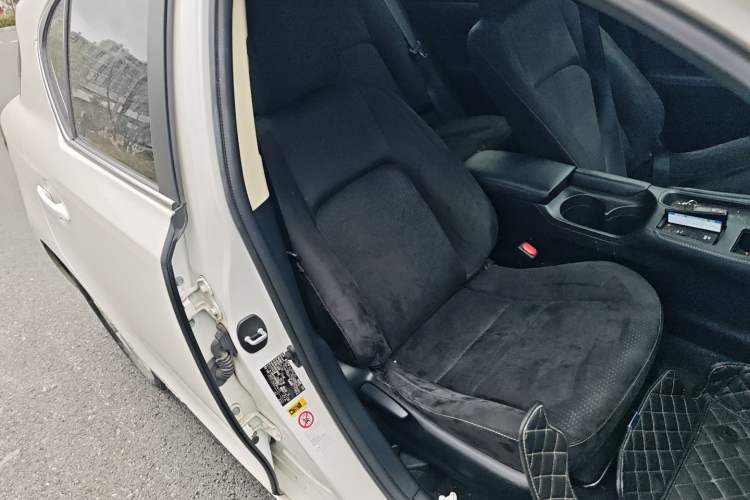 Used Lexus CT 2014 CT200h Elite Edition Monochrome