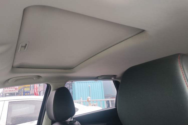 Used CHANGAN CS55 2017 1.5T Manual Colorful Edition
