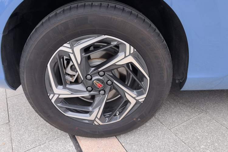 Used Hongqi HS3 2023 1.5T Two-Wheel Drive Shanwei Edition