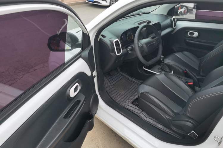 Used Roewe Clever 2022 311km QiQi BoBo Edition