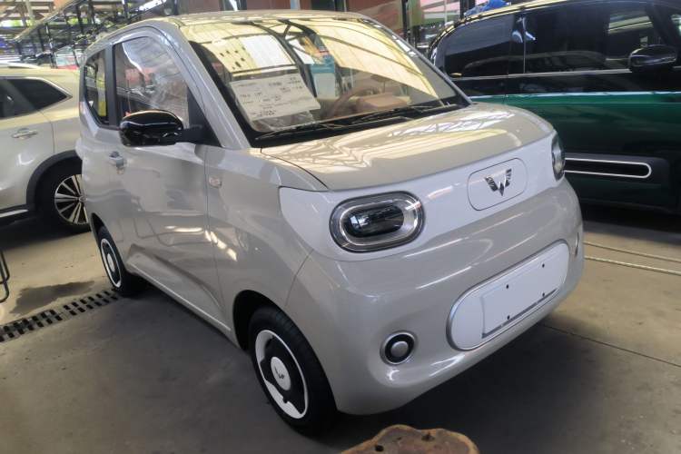 Used Wuling Hongguang MINIEV 2024 3rd Generation 215km Youth Edition