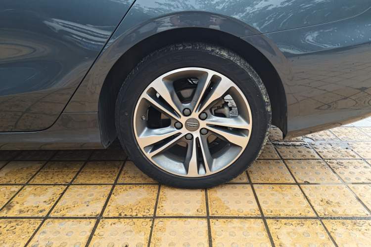 Used Geely Auto Binray 2018 14T CVT Binyi Edition