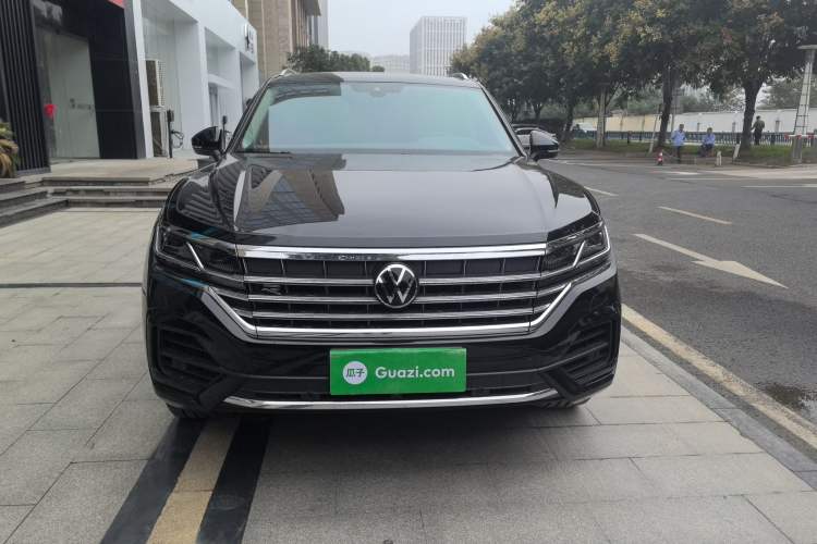 Used Volkswagen Touareg 2022 3.0 TSI Prestige Edition Classic Sport Package
