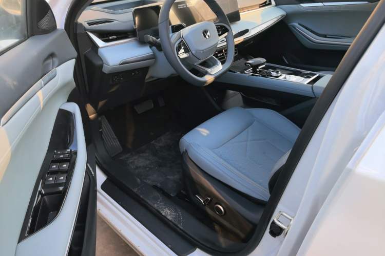 Used CHANGAN Ruicheng PLUS 2023 1.5T DCT Flagship Edition Interior 2