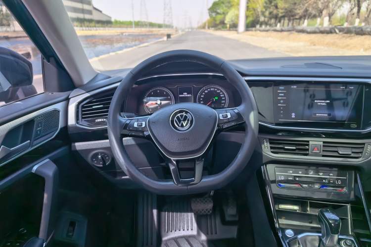 Used Volkswagen Tayron 2021 280TSI Two-Wheel Drive Luxury Smart Connectivity Version