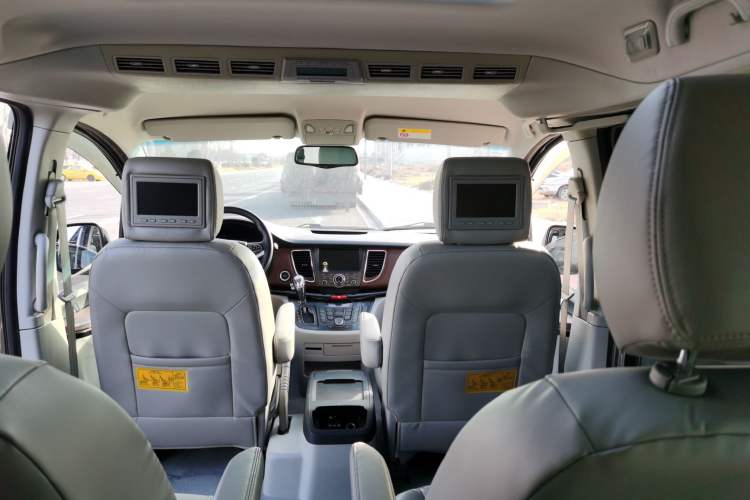 Used JAC Refine M5 2017 2.0T Gasoline Dual-Clutch Executive Version