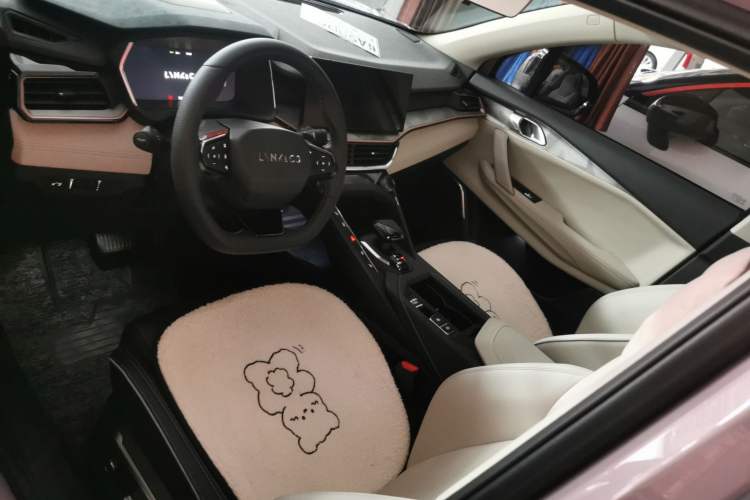 Used Lynk & Co 06 2023 Remix 1.5T Shero