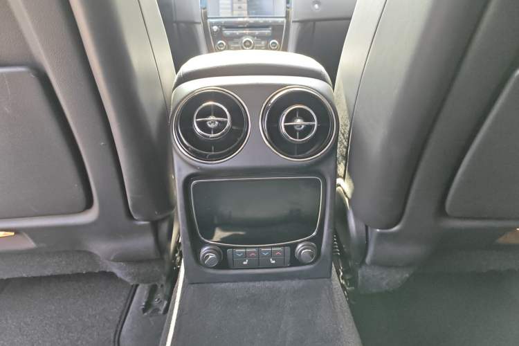 Used Jaguar XJ 2015 XJL 2.0T Two-Wheel-Drive Elegant Business Edition