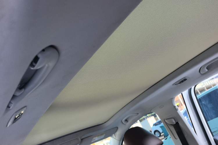 Used Volkswagen Tiguan 2015 1.8TSI Automatic Two-Wheel Drive Luxury Model Headliner