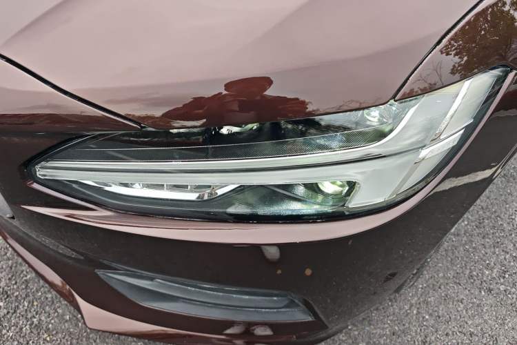 Used Volvo S90 2018 T5 Zhiyuan Edition Left Front Headlight