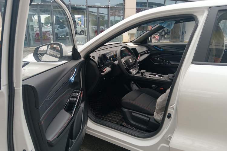 Used Changan X5 PLUS 2025 1.5T DCT High-Energy Version
